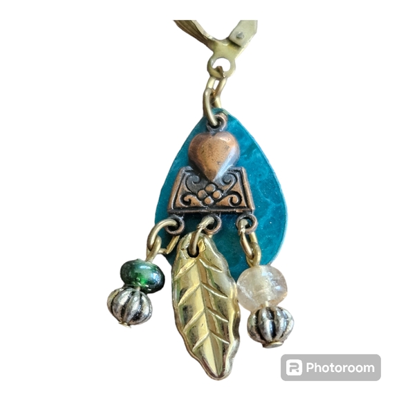 Vintage Newpro Tribal Earrings - Picture 3 of 4